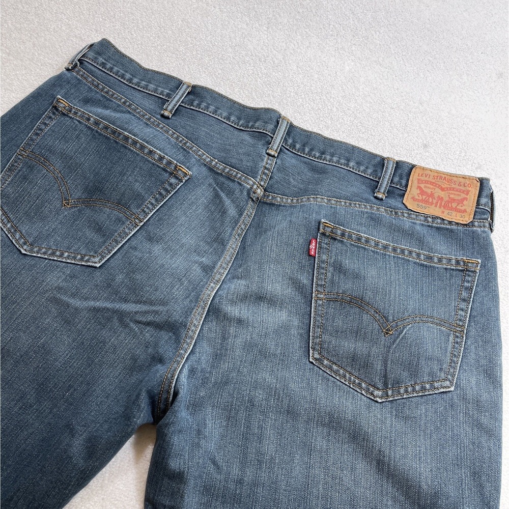 Levi Jeans Men's W‎ 42 L 30 Blue 559 Relaxed Straight Comfort Work